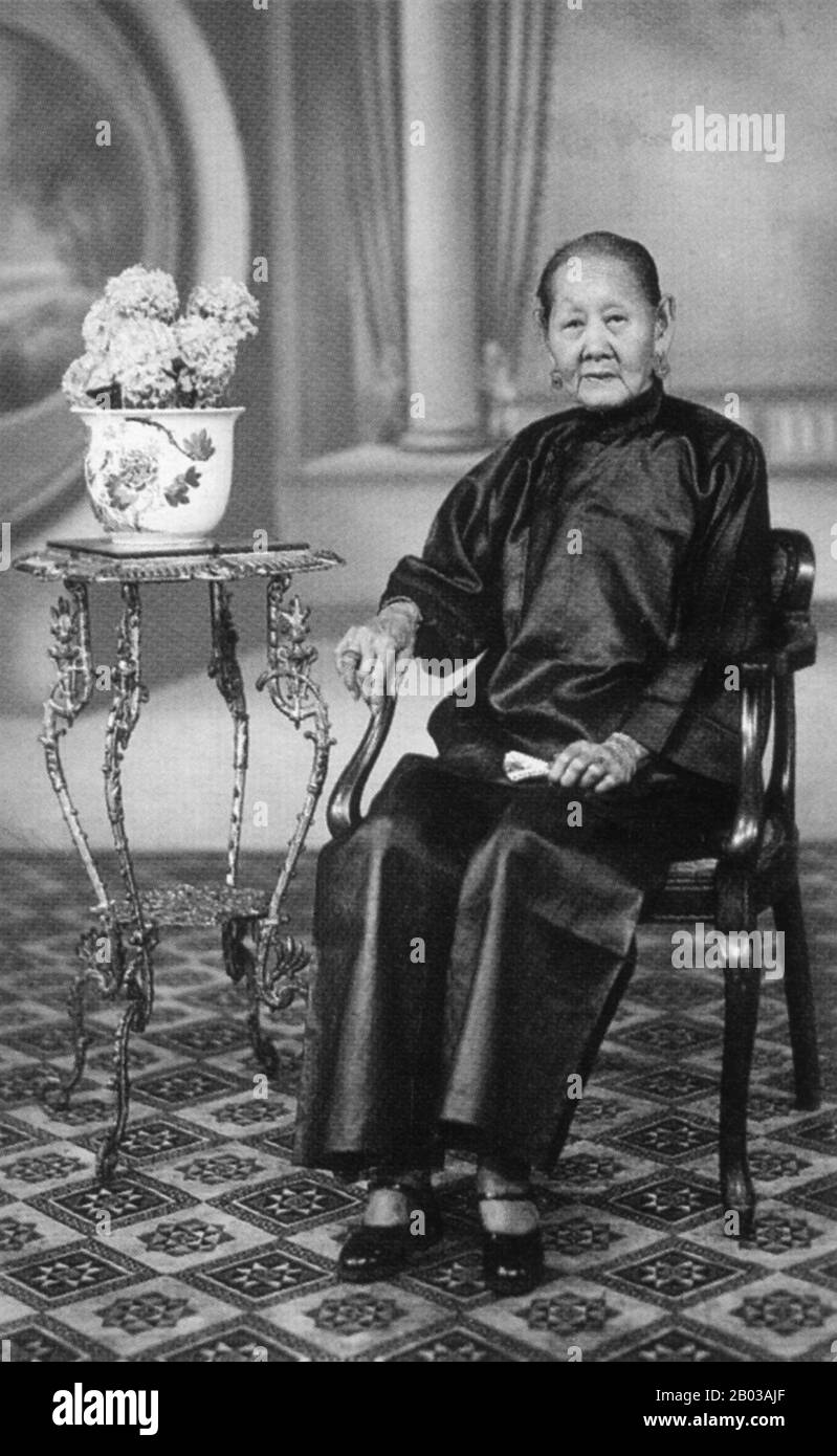 Les Chinois de Peranakan et Baba-Nyonya sont des termes utilisés pour les descendants des immigrants chinois de la fin du XVe et du XVIe siècle dans l'archipel malais-indonésien de Nusantara durant l'ère coloniale. Banque D'Images