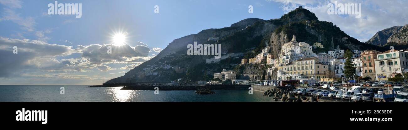 Amalfi Site Du Patrimoine Mondial De L'Unesco - Campanie, Italie, Europe Banque D'Images