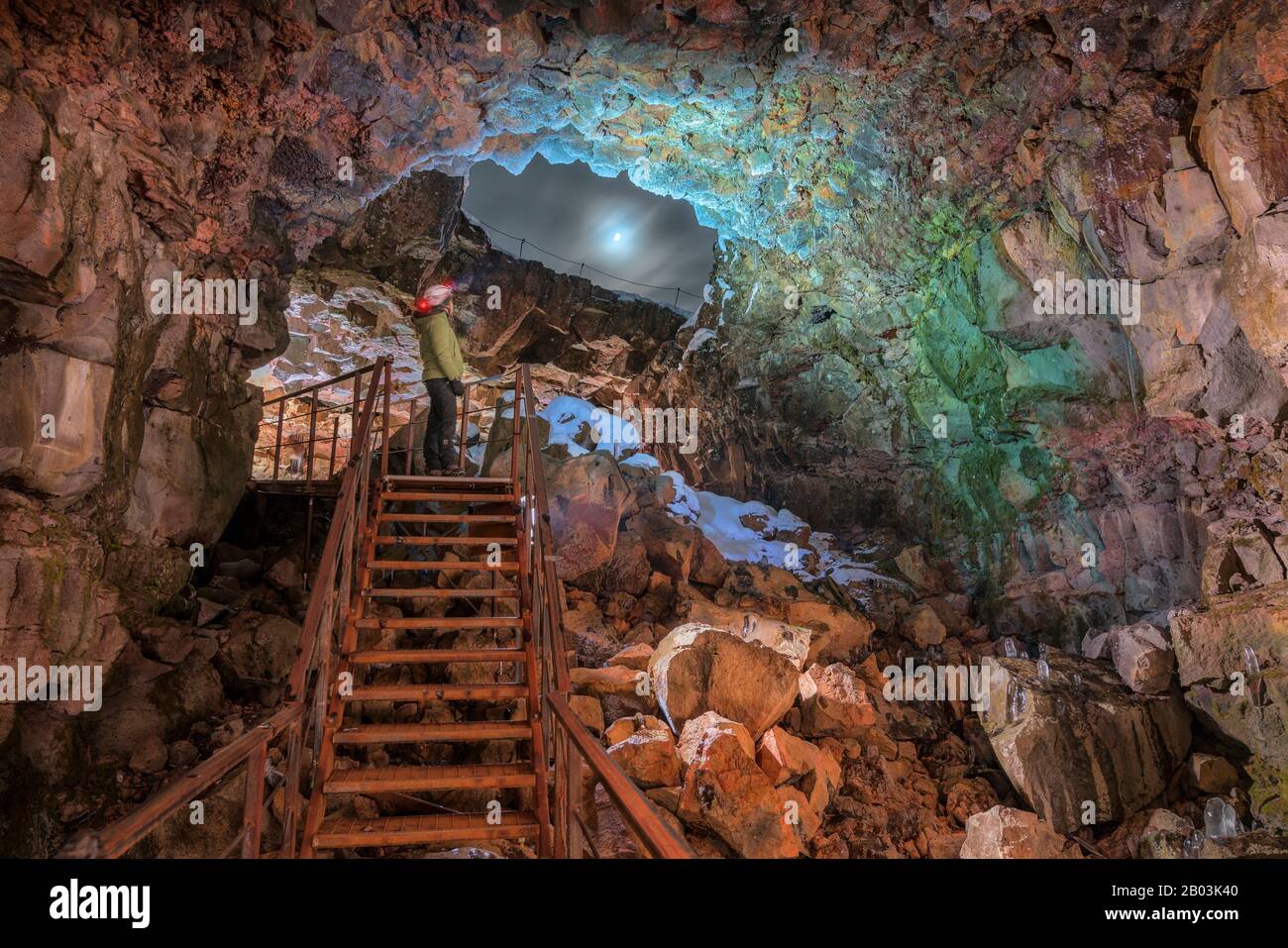 Tunnel Raufarholshellir Lava, Islande. L'un des tubes de lave les plus longs est à courte distance de Reykjavik, Islande Banque D'Images