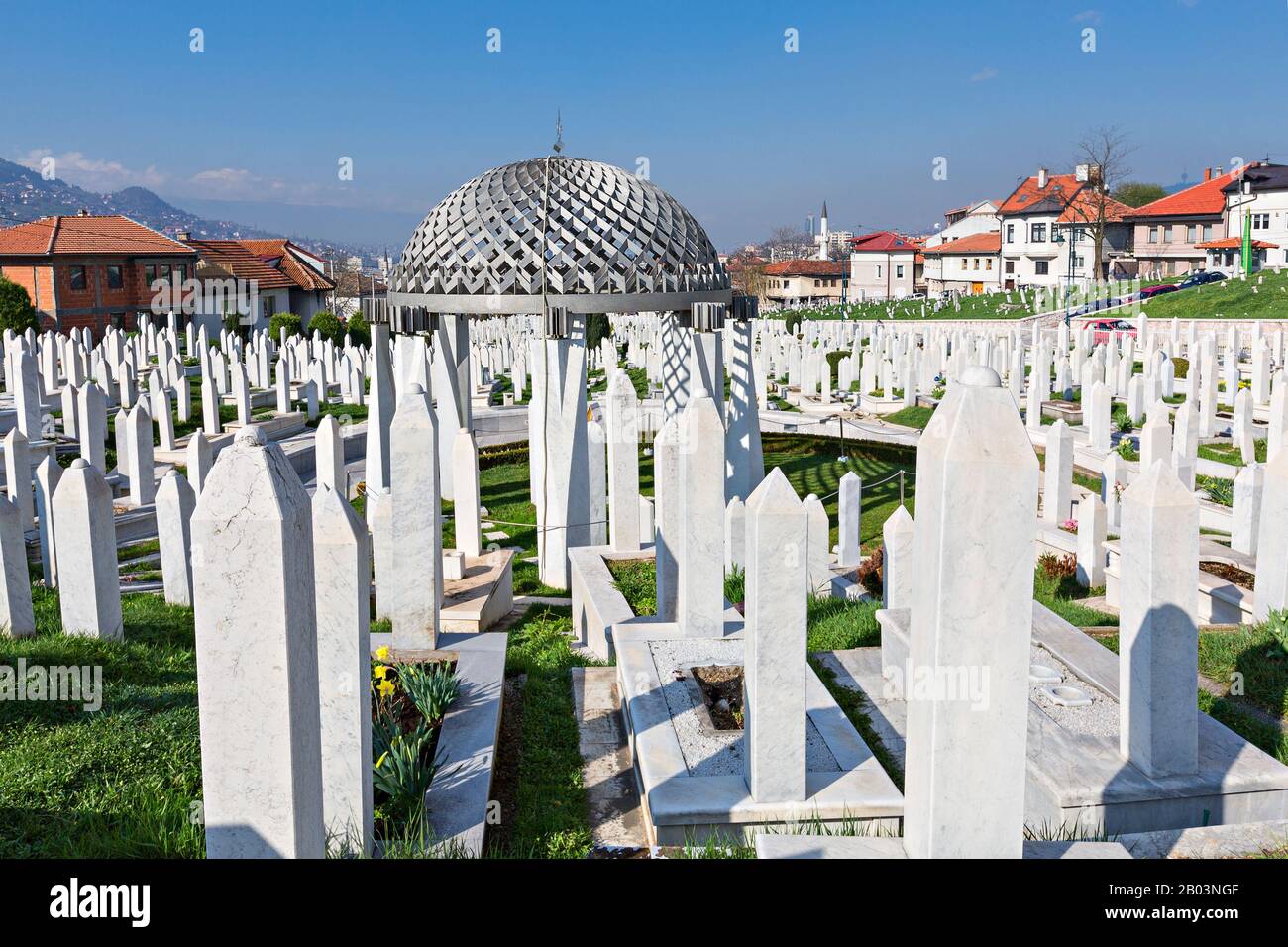 Cimetière musulman dédié aux victimes de la guerre de Bosnie, à Sarajevo, en Bosnie-Herzégovine Banque D'Images