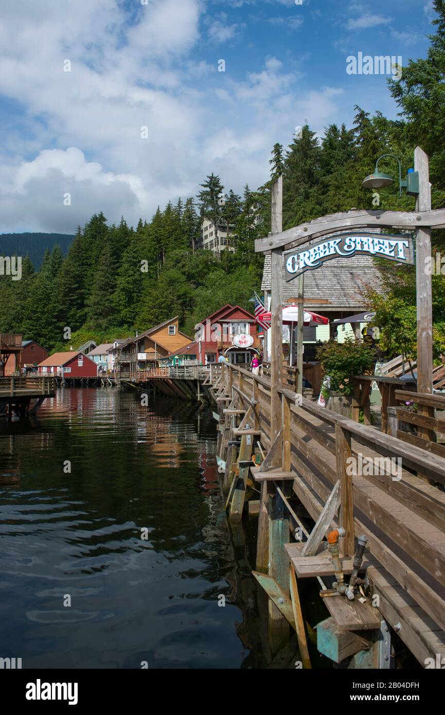 Signez à l'entrée de Creek Street l'ancien quartier de Red Light à Ketchikan, dans le sud-est de l'Alaska, aux États-Unis. Banque D'Images