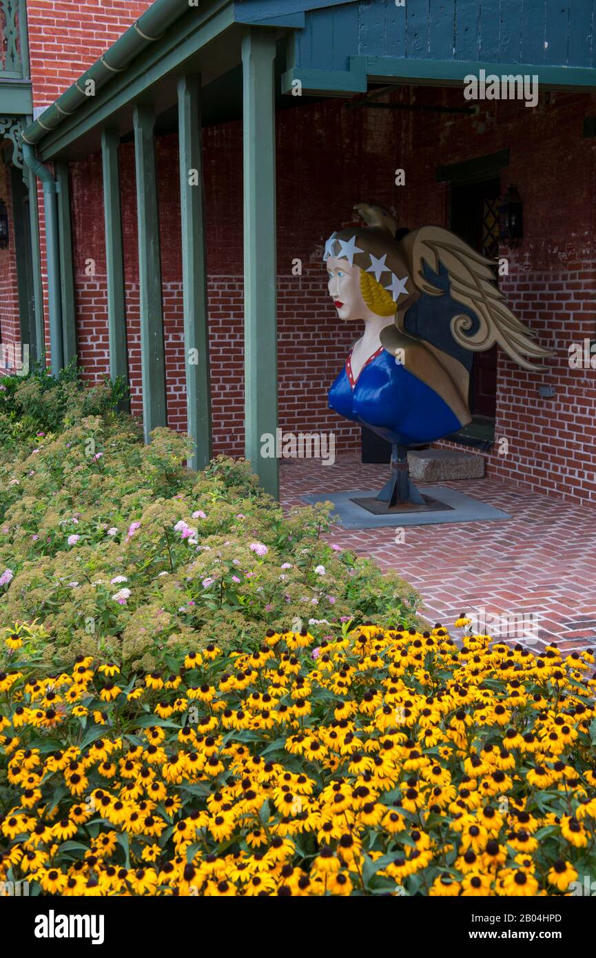 La figure de la goélette Freedom au musée maritime de Chesapeake Bay, dans le port intérieur de St. Michaels, une ville historique du Maryland, aux États-Unis, si Banque D'Images