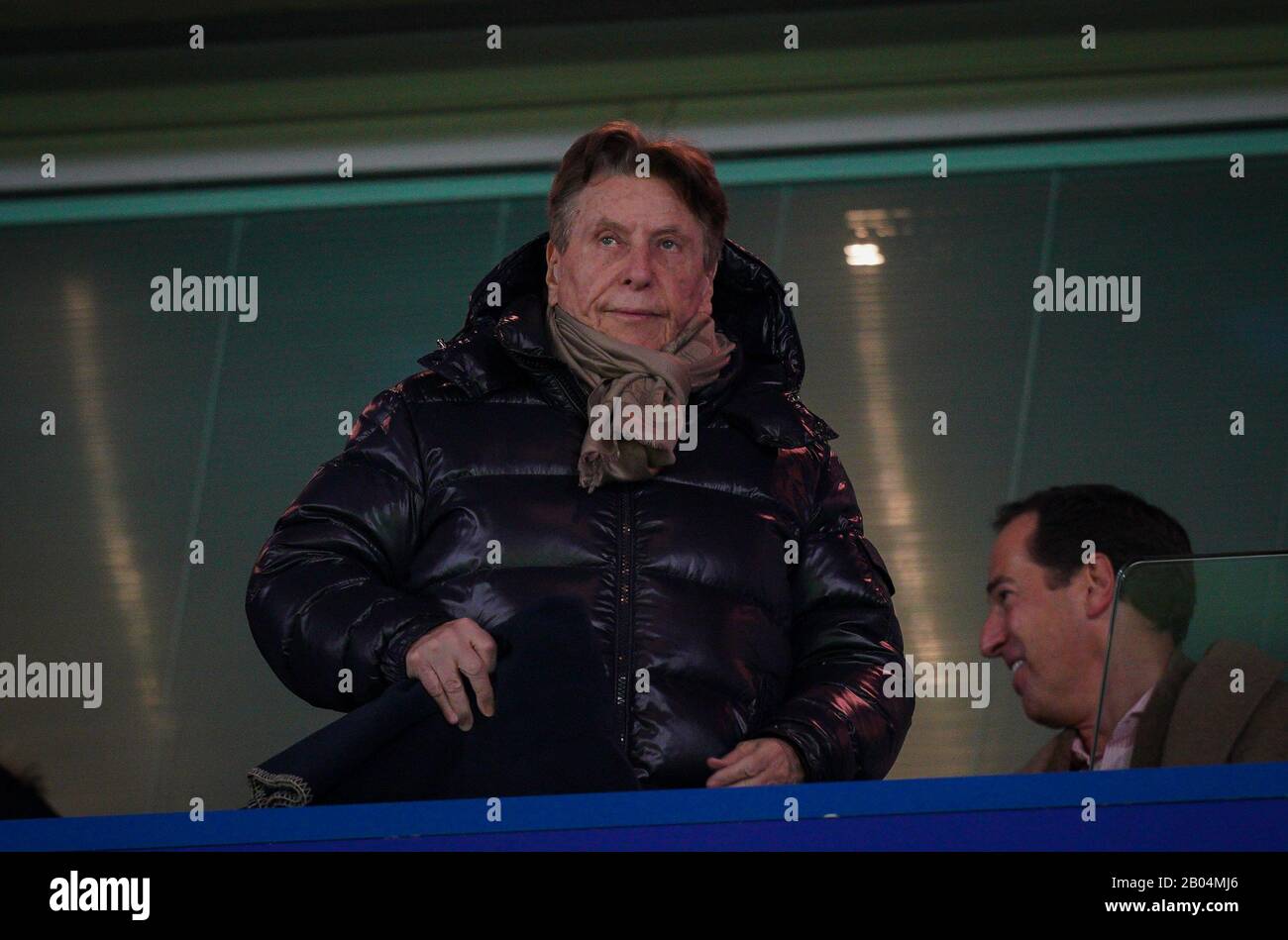 Londres, Royaume-Uni. 17 février 2020. L'agent de football israélien Pinhas 'Pini' Zahavi lors du match de la Premier League entre Chelsea et Manchester United à Stamford Bridge, Londres, Angleterre, le 17 février 2020. Photo D'Andy Rowland. Crédit: Images Prime Media / Alay Live News Banque D'Images