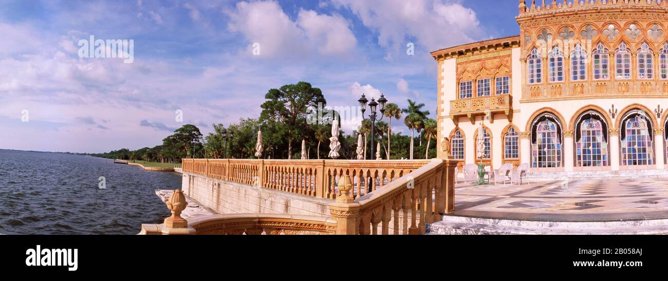 Façade d'un musée, Ringling Museum of Art, Ca d'Zan, Sarasota, Floride, États-Unis Banque D'Images