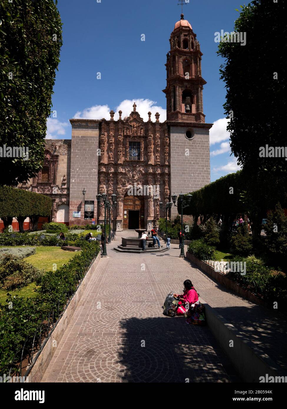 Façade d'une église, église de San Francisco, San Miguel de Allende, Guanajuato, Mexique Banque D'Images