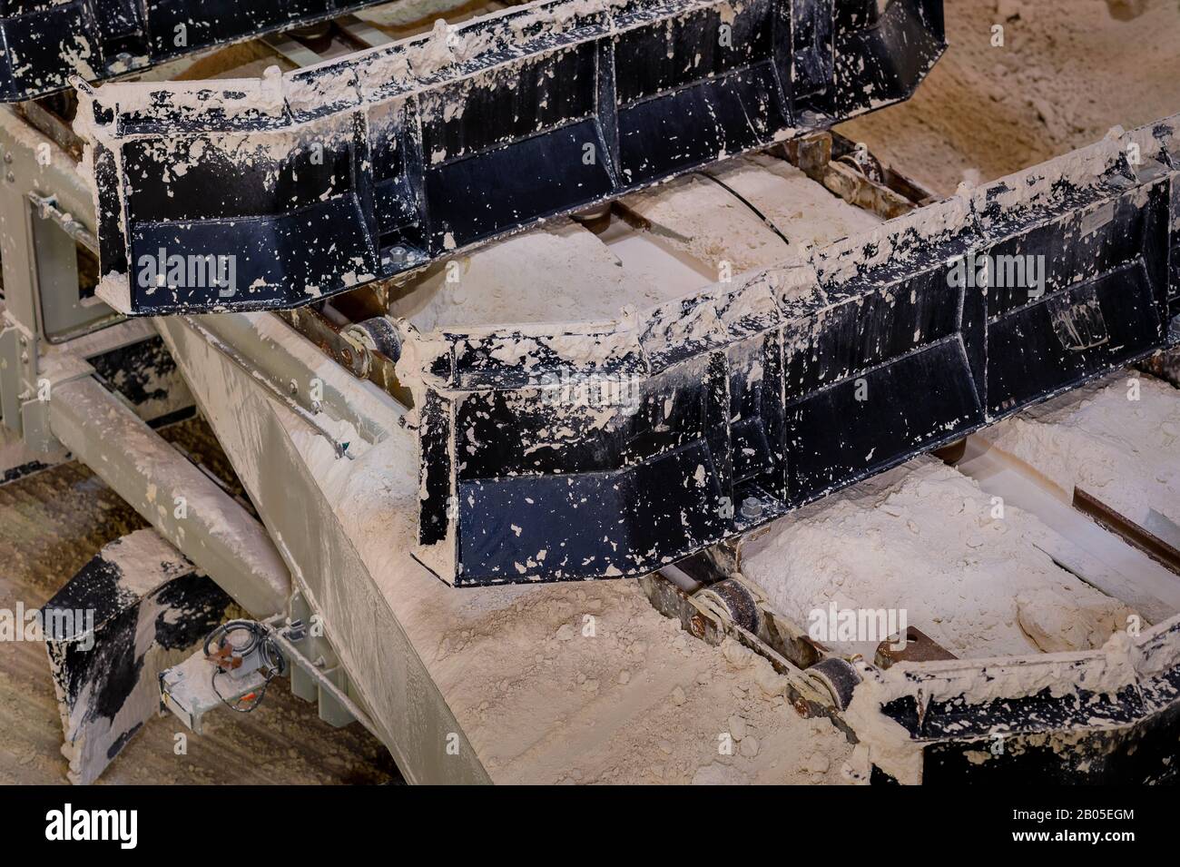 Dépôt de gypse et système de transport de la centrale de Moorburg, Allemagne, Hambourg, Moorburg Banque D'Images