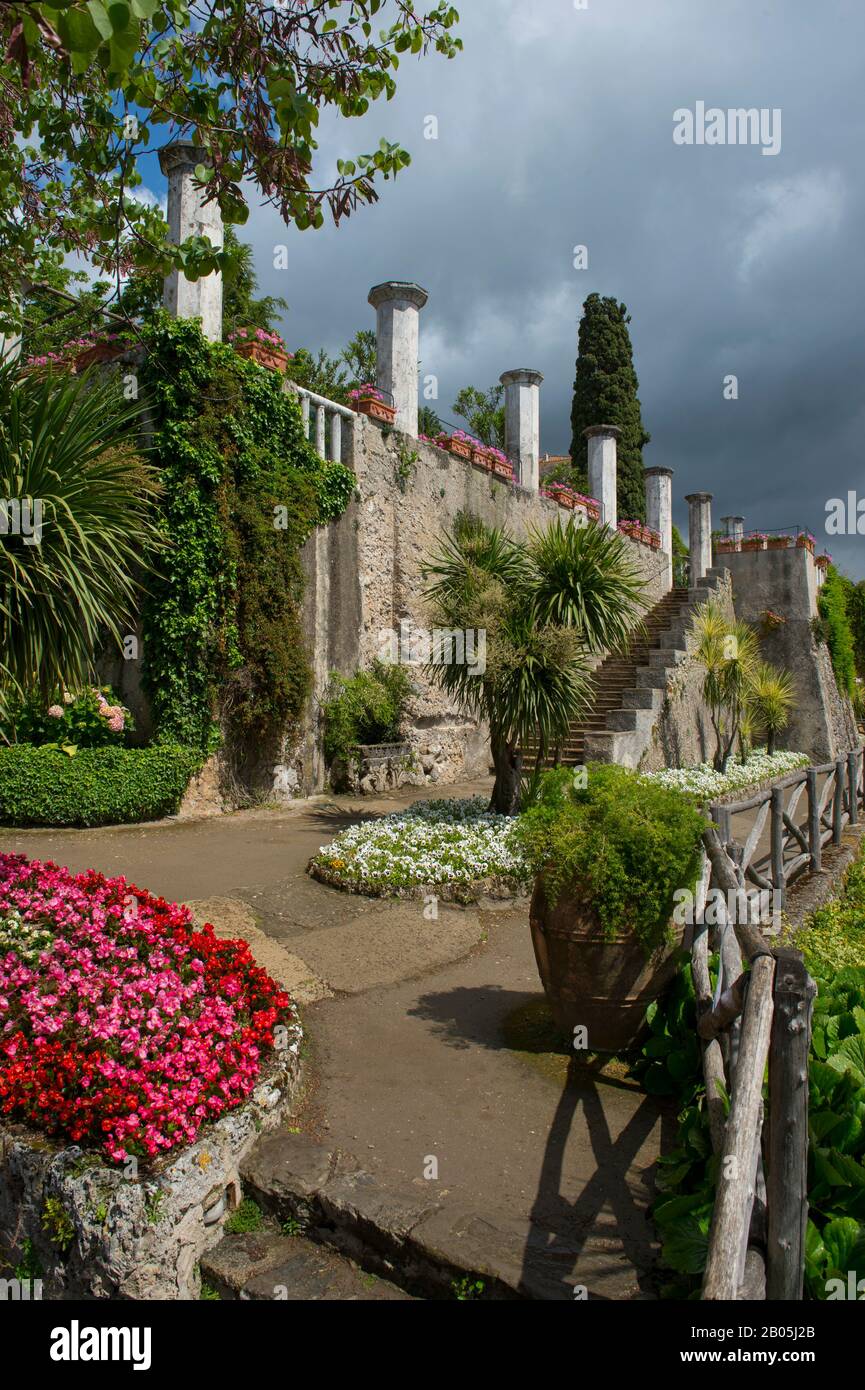 Le jardin de la Villa Rufolo à Ravello sur la côte amalfitaine, Italie Banque D'Images