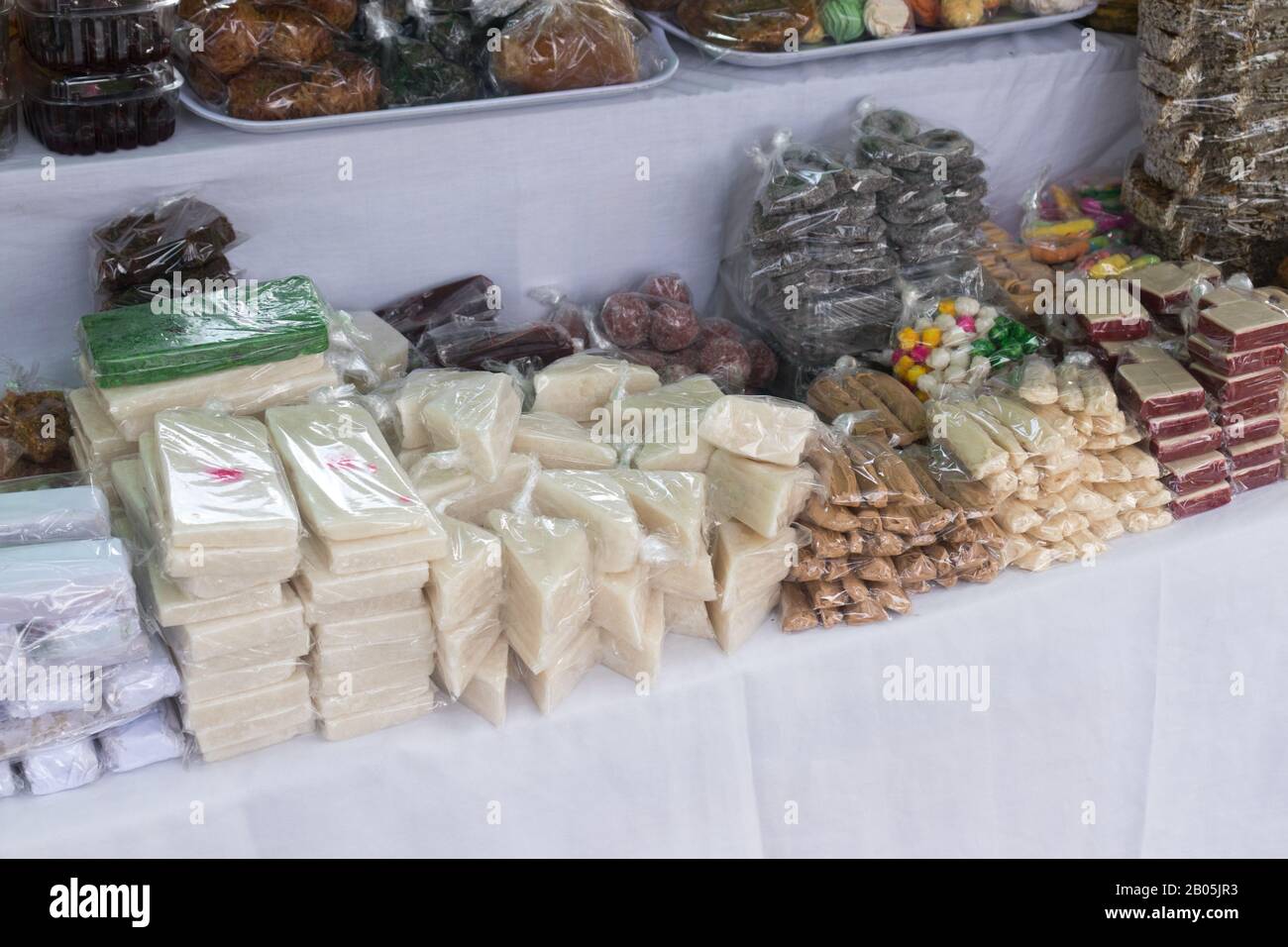 bonbons traditionnels du guatemala vendus dans la rue Banque D'Images