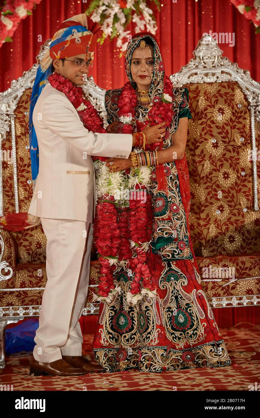 Couple de mariée sur mariage indien traditionnel, Jodhpur, Rajasthan, Inde Banque D'Images