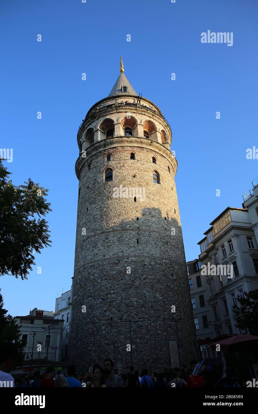 Turquie. Istanbul. Tour De Galata. Réintégré en 1348. Style roman. Colonie De Gênes. Banque D'Images