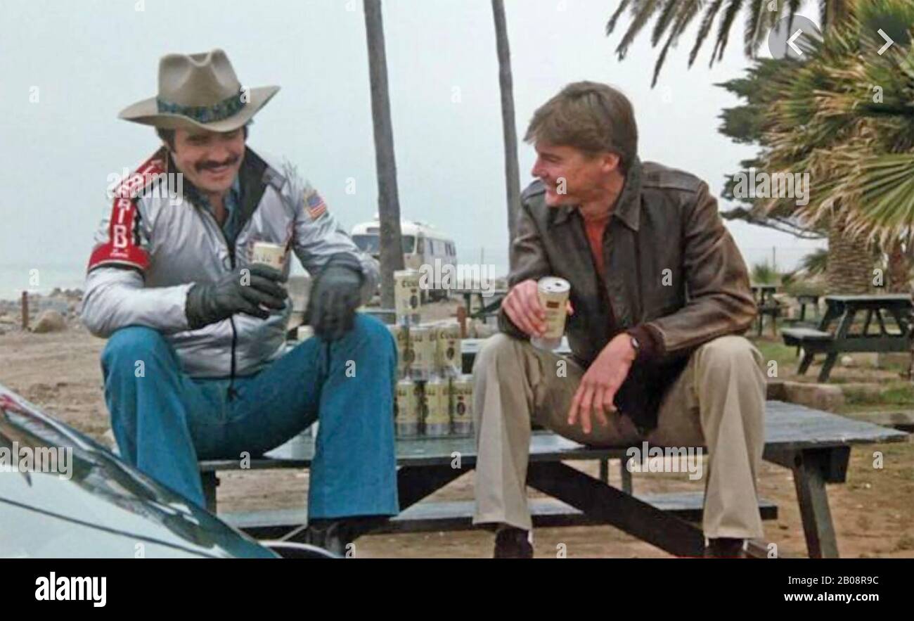 Hooper 1978 Warner Bros film avec Burt Reynolds à gauche et Jan-Michael Vincent Banque D'Images
