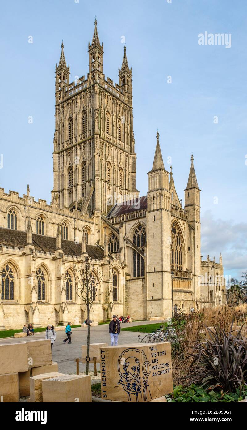 La cathédrale de Gloucester est l'endroit où William le Conquérant a ordonné le livre de Domesday et Henry Vlll a été couronné. Banque D'Images
