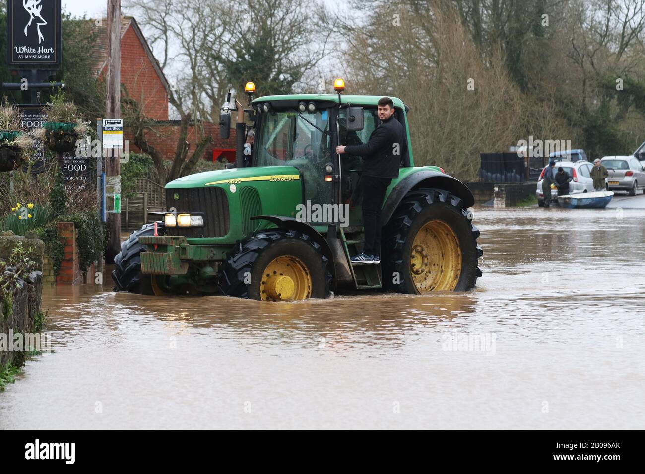 Les inondations à Maisemore dans le Gloucestershire rural après la tempête Dennis ont causé la rupture de la rivière Severn ses banques et inondent de nombreuses communautés rurales dans Banque D'Images