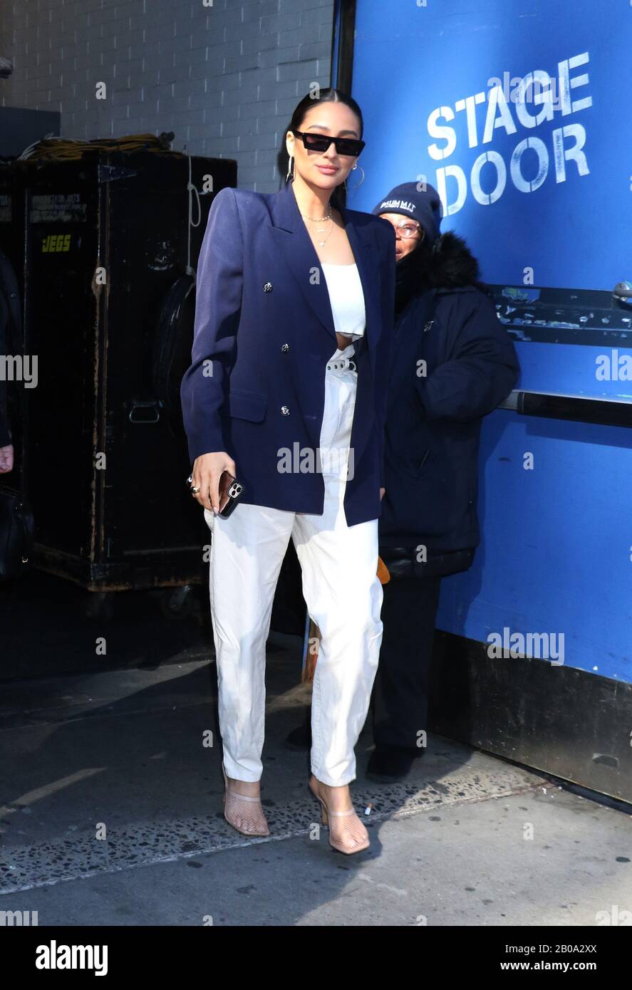 New York, NY, États-Unis. 19 février 2020. Shay Mitchell À Strahan, Sara & Keke À New York Le 19 Février 2020. Crédit : Rw/Media Punch/Alay Live News Banque D'Images