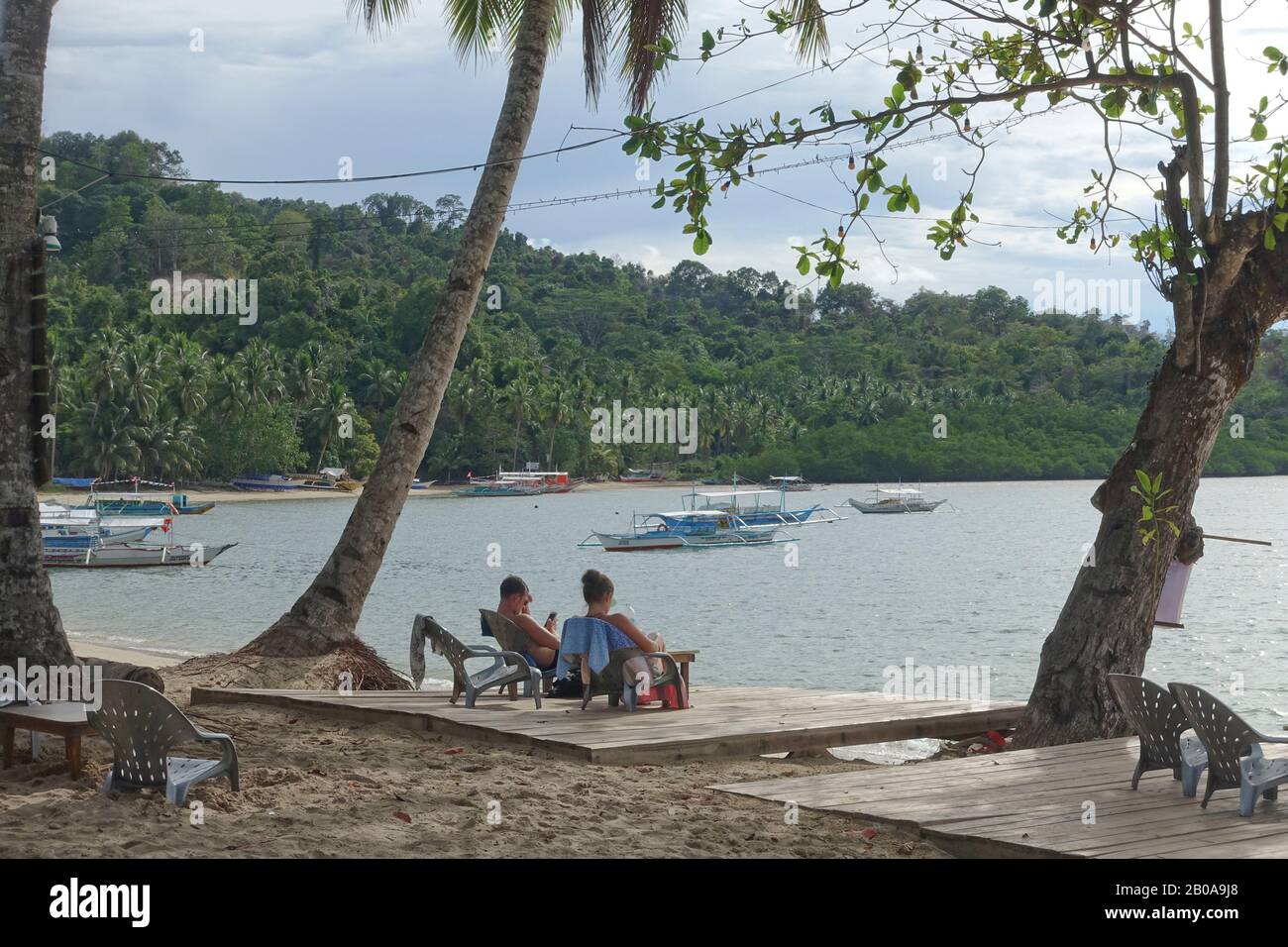 L'île de San Vicente est une ville de villégiature émergente de Palawan. Les touristes visitent les zones encore sous-développées pour les plages et la vie marine. Banque D'Images