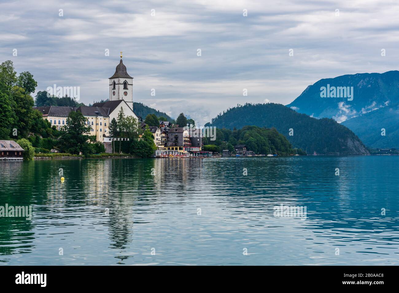 Vieux village de Sankt Wolfgang sur le Wolfgangsee à Salzkammergut, Autriche Banque D'Images