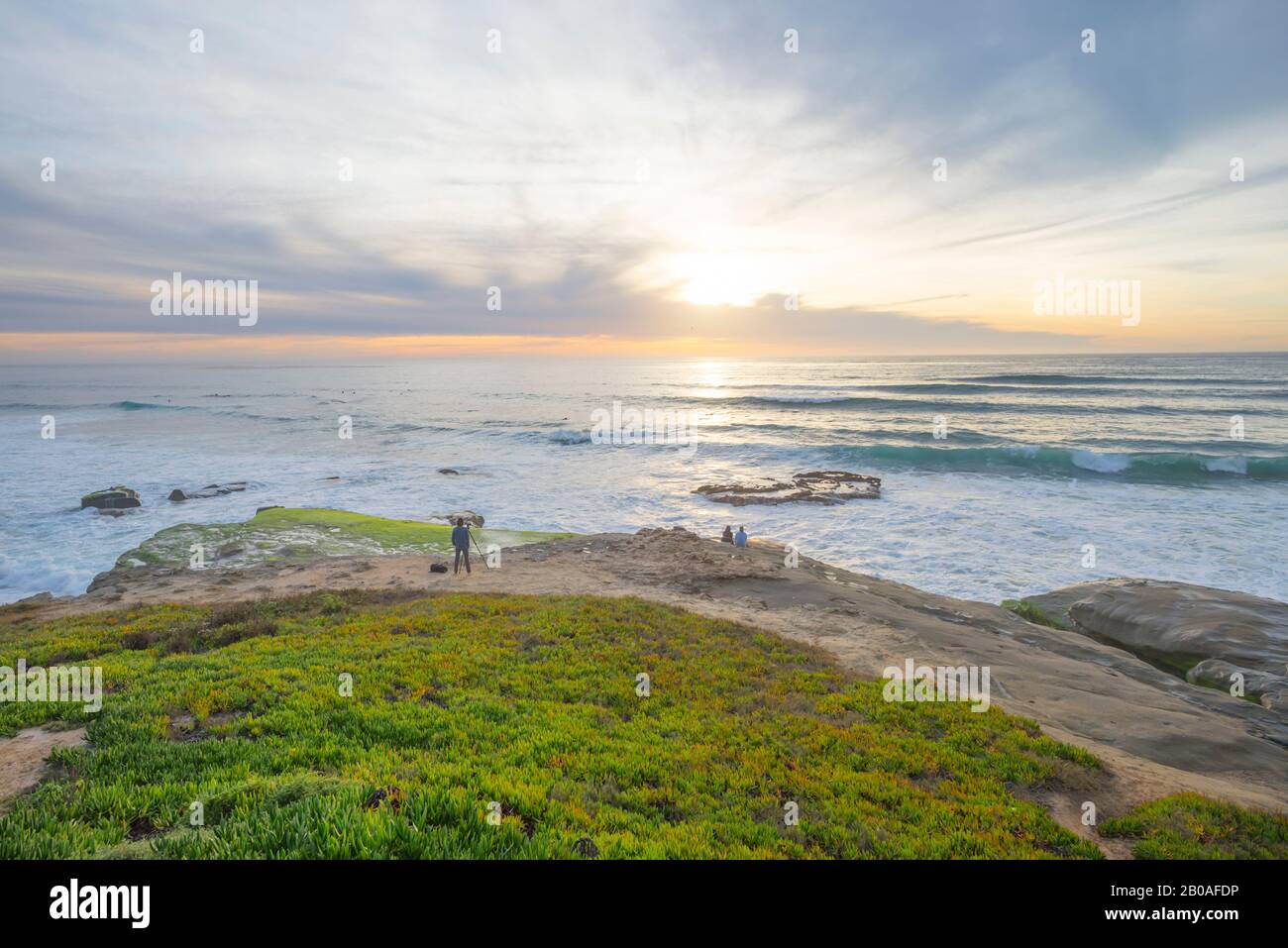 Scène côtière d'hiver depuis le dessus de la plage de Windansea. La Jolla, Californie. Banque D'Images