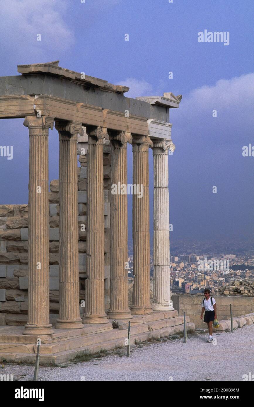 GRÈCE, ATHÈNES, ACROPOLE, ERECHTHEION, TOURISME Banque D'Images