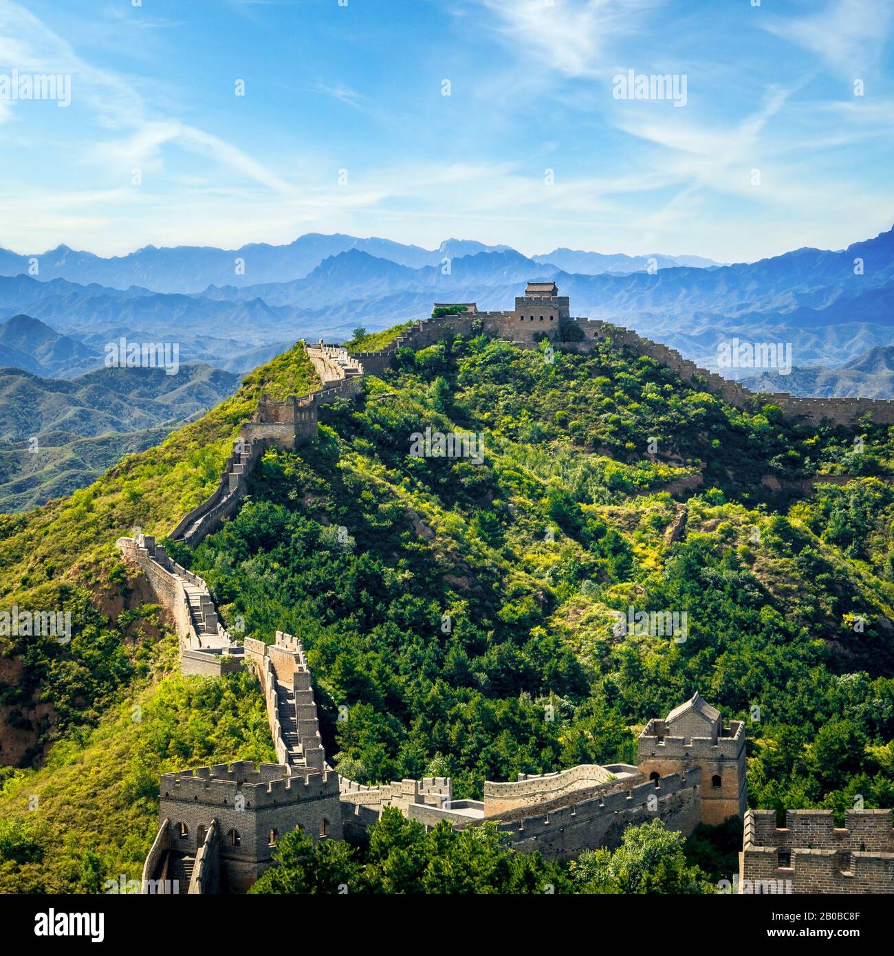 Grand mur de Chine en été Banque D'Images
