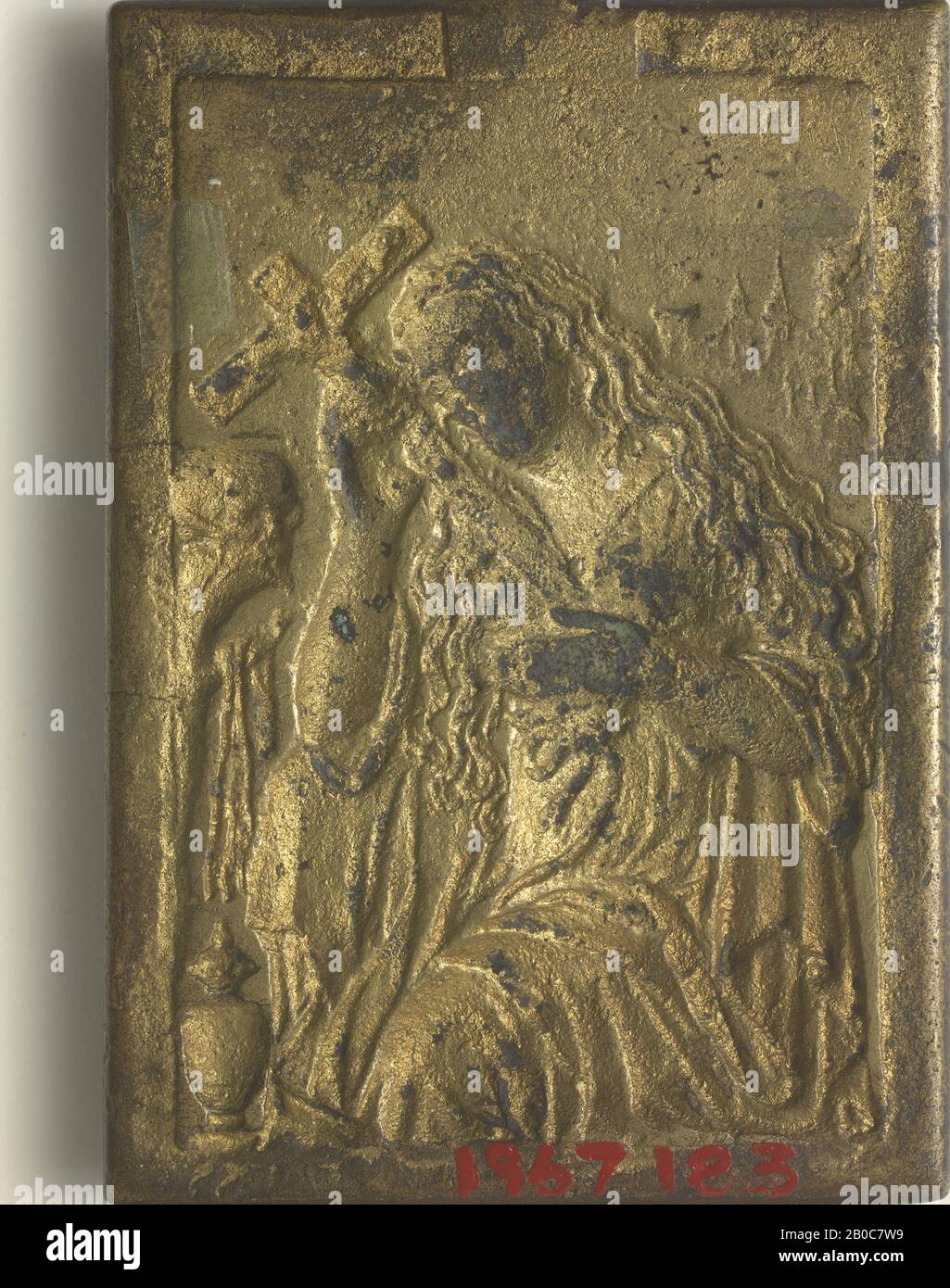 Artiste inconnu, Le Repentant Magdalene Plaquette, 1600, bronze, 4 1/16 po. X 2 3/4 po. (10,3 cm x 7 cm) Banque D'Images