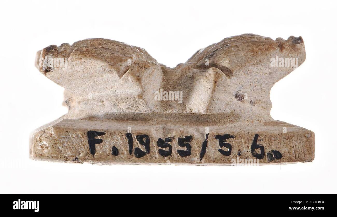 Joint de bouton, rectangle, grenouille, 4 pièces, Berry, singe, sceau, joint de bouton, pierre (blanc), 1,5 x 1,8 cm, Egypte Banque D'Images