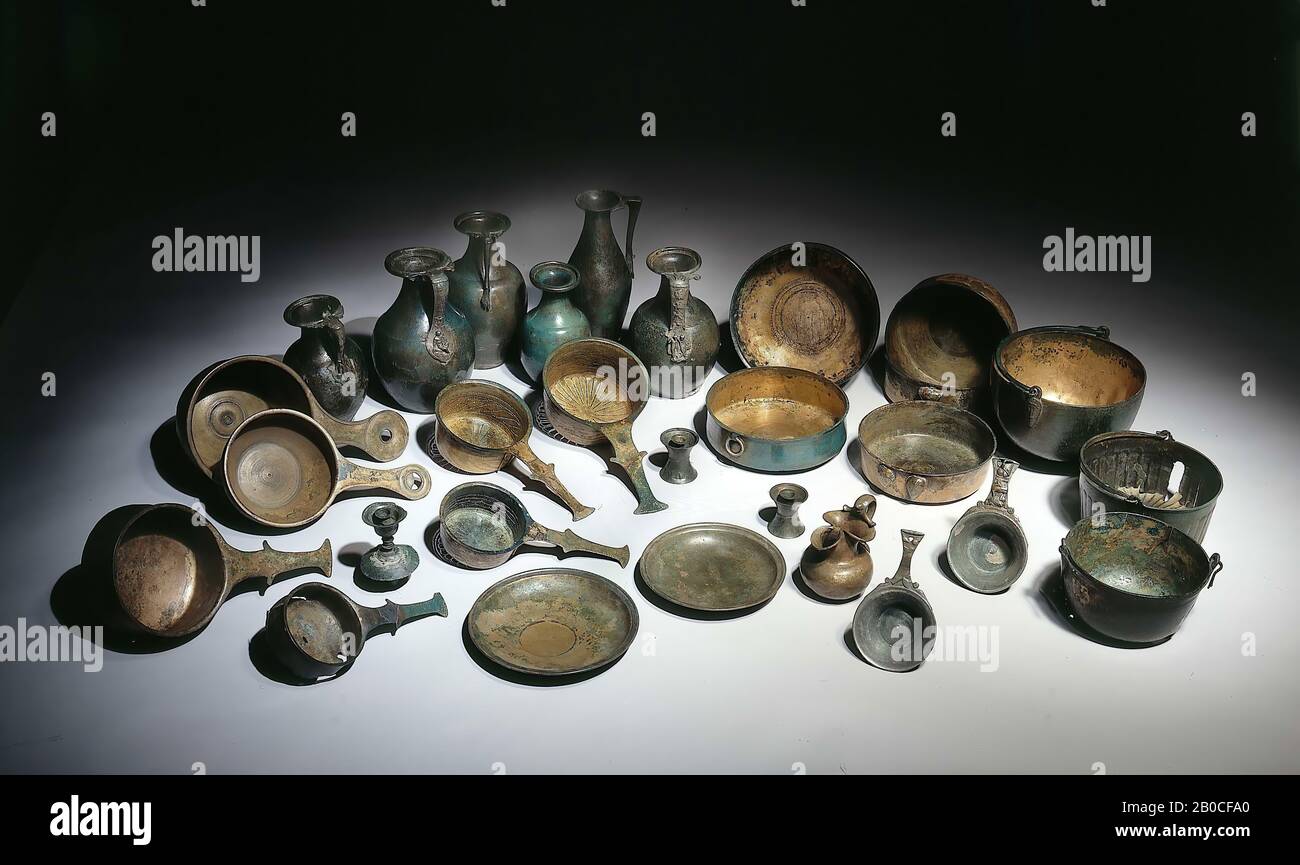 Pays-Bas époque romaine, pichet, métal, bronze, h., 26 cm Banque D'Images