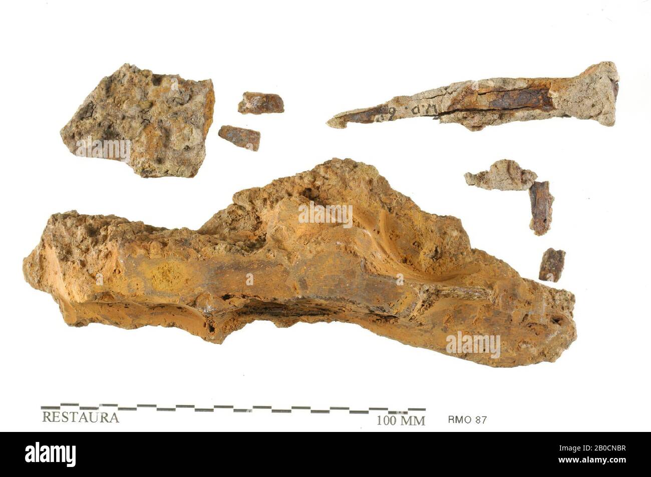 fragment de serrure ?, et clou, fragments 3, métal, fer, 14,5 x 5,3 Banque D'Images