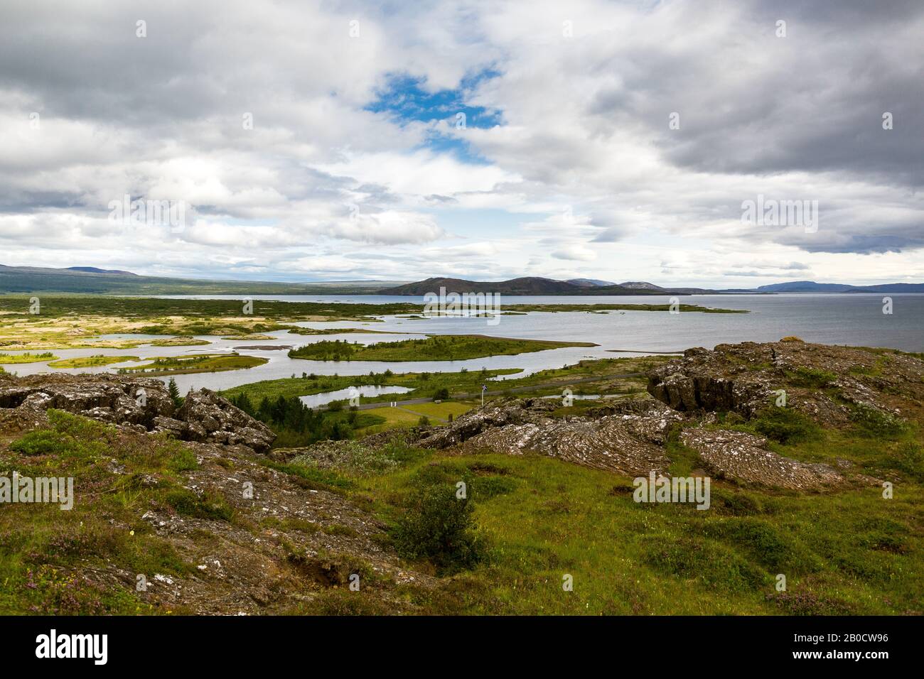 Þingvellir, Islande - la rupture entre l'Europe et l'Amérique du Nord des plaques continentales. Les plaques tectoniques convergent en Islande Banque D'Images