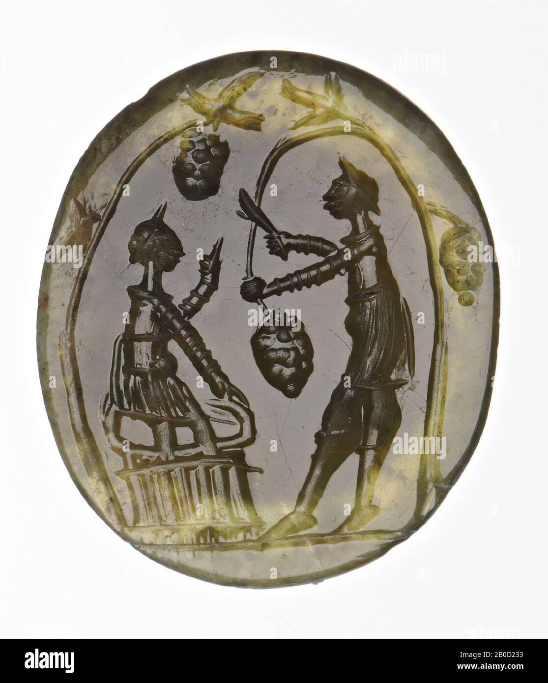 VZ: Homme, debout à gauche sous une vigne, choisir un groupe, femme? Debout à droite dans cockpit, raisins, sol, gemme, intaglio, agate (?), couleur: Vert, forme: Ovale, debout, traitement:, méthode de fabrication:, 21,5 x 17,5 mm, D. 3 mm, w. 1,64 gr., xviie siècle 1600-1700 Banque D'Images