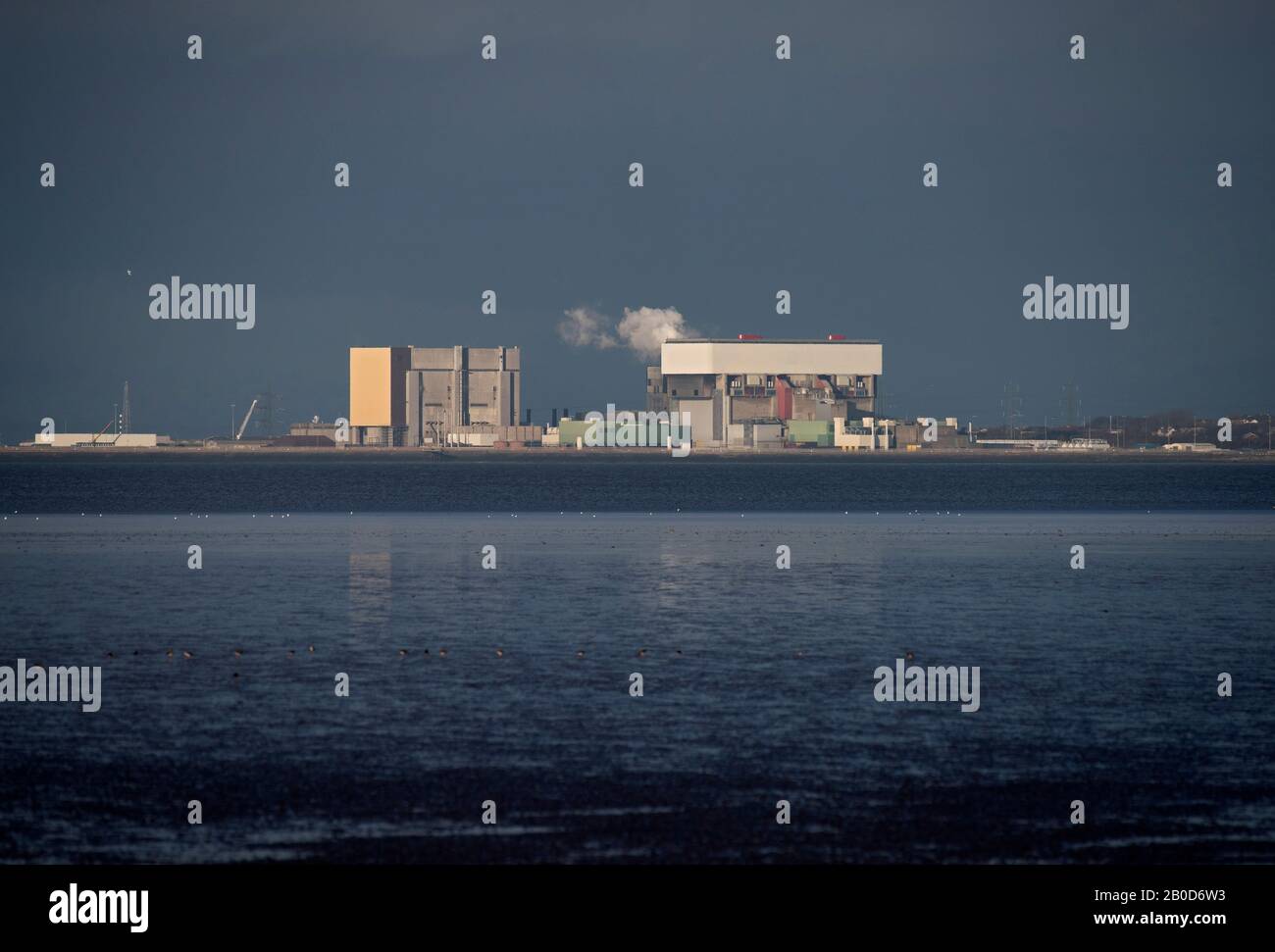 Centrale nucléaire Heysham sur la baie Morecambe, Lancashire, Royaume-Uni Banque D'Images