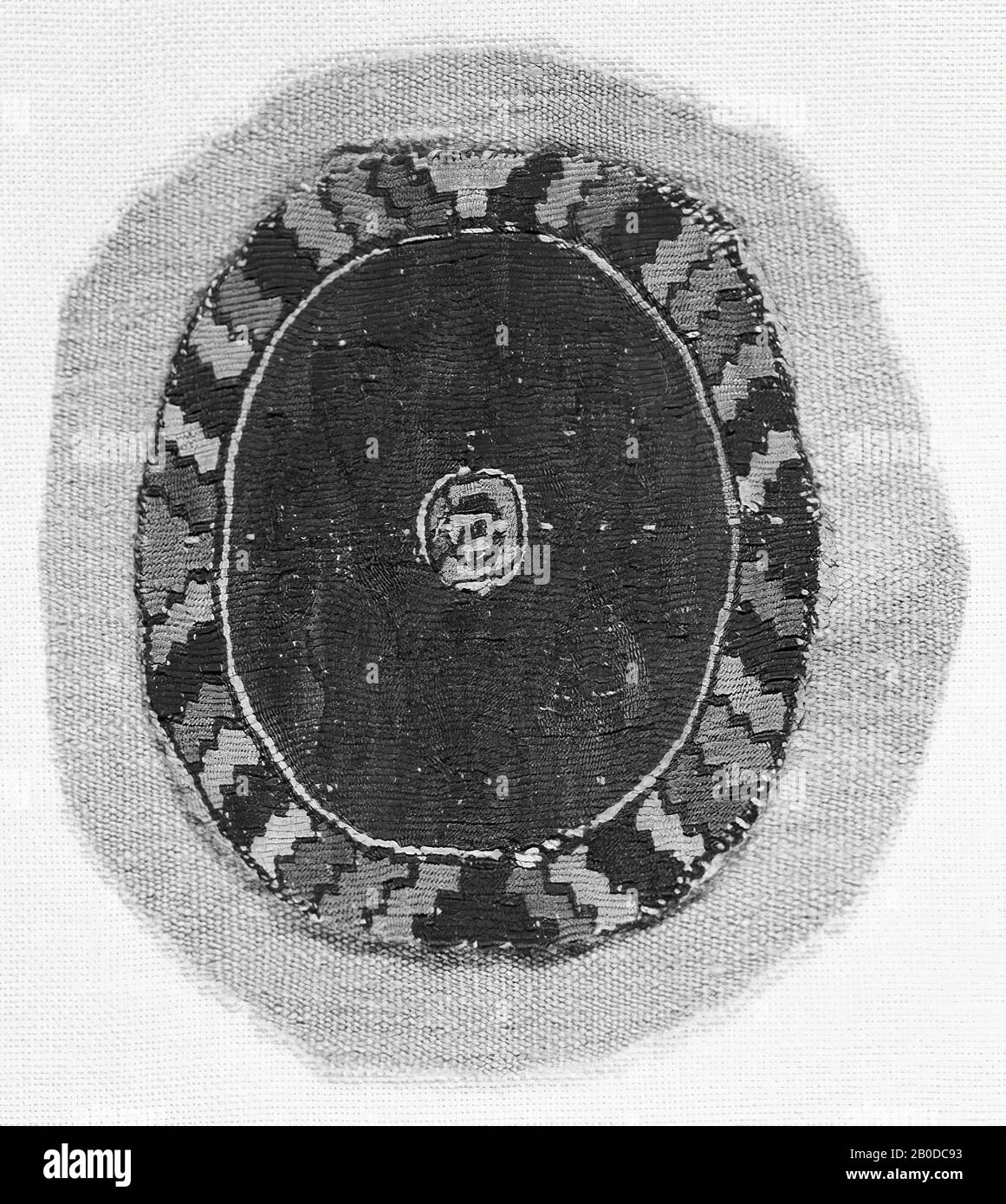 Orbis, motif végétal, motif zigzag, tête, tissu, orbis, lin, laine, 14,5 x 16 cm, Époque copte, 8ème-9ème siècle, Egypte Banque D'Images