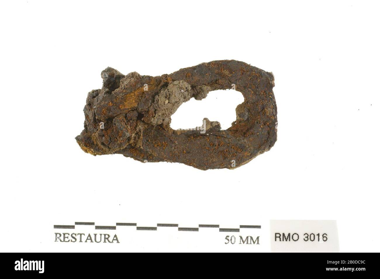 Eye, Eye, Iron, 4,8 x 2,6 cm, x, Pays-Bas, Utrecht, Wijk bij Duurstede, Wijk bij Duurstede, Dorestad Banque D'Images