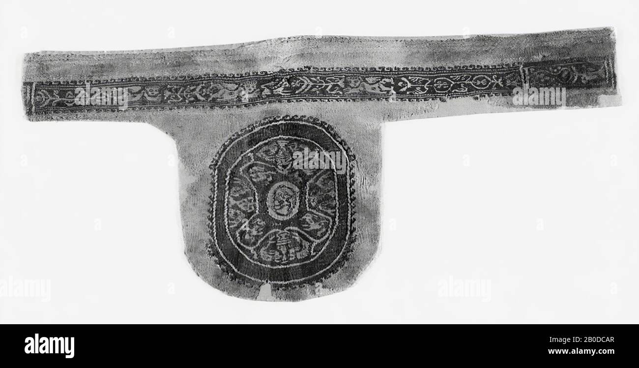 Tunique, fragment, clavus, orbis, puto, animal, plante, tissu, tunique, laine, 16 x 37 cm, Époque copte, 8ème-IXe siècle, Egypte Banque D'Images