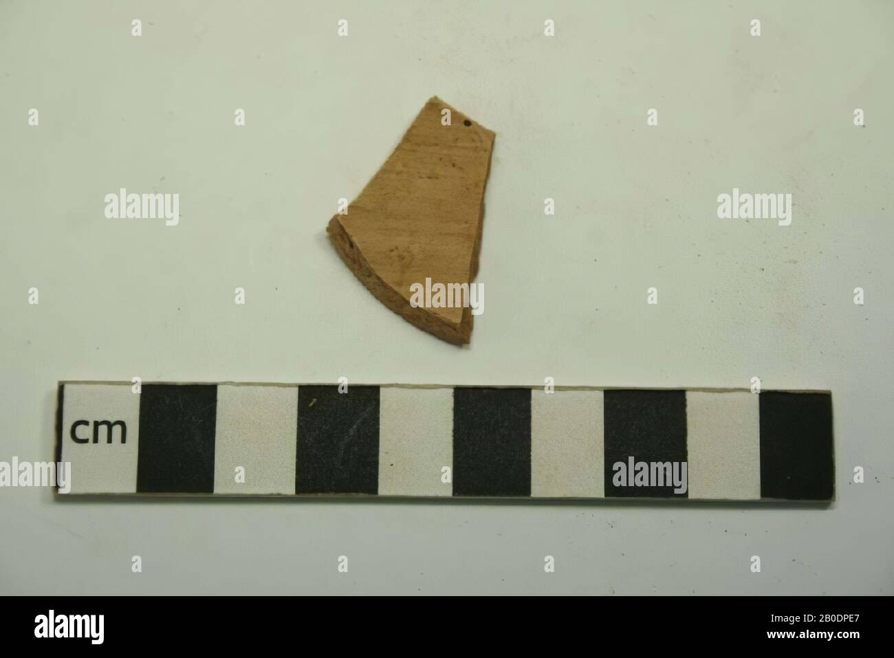 Egypte, shard, faïence, 3,5 x 2 cm Banque D'Images