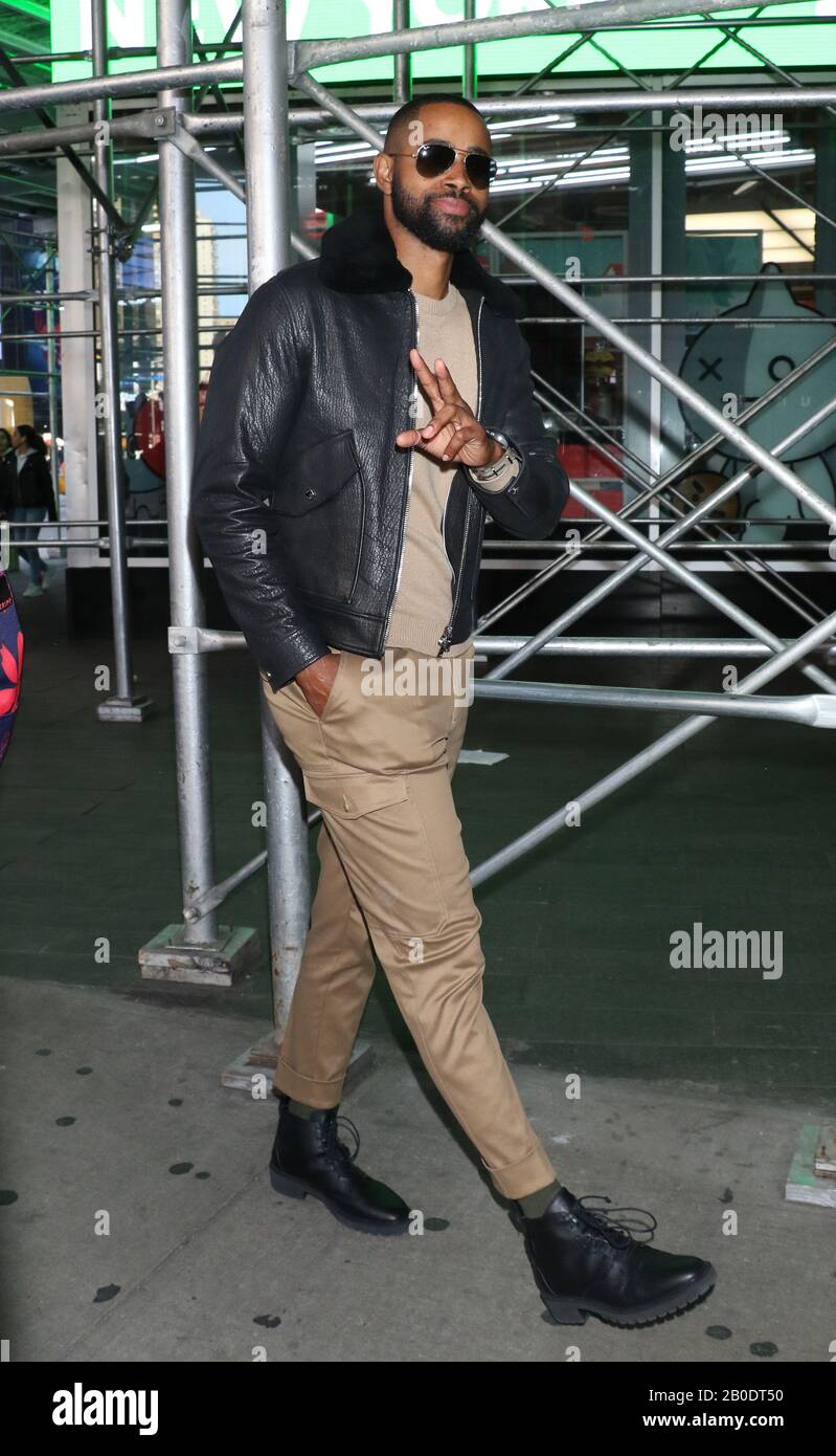 New York, NY, États-Unis. 19 février 2020. Greg Tarzan Davis lors de l'introduction des nouveaux aviateurs de Top Gun: Maverick au bureau Paramount Pictures à New York le 19 février 2020. Crédit : Rw/Media Punch/Alay Live News Banque D'Images