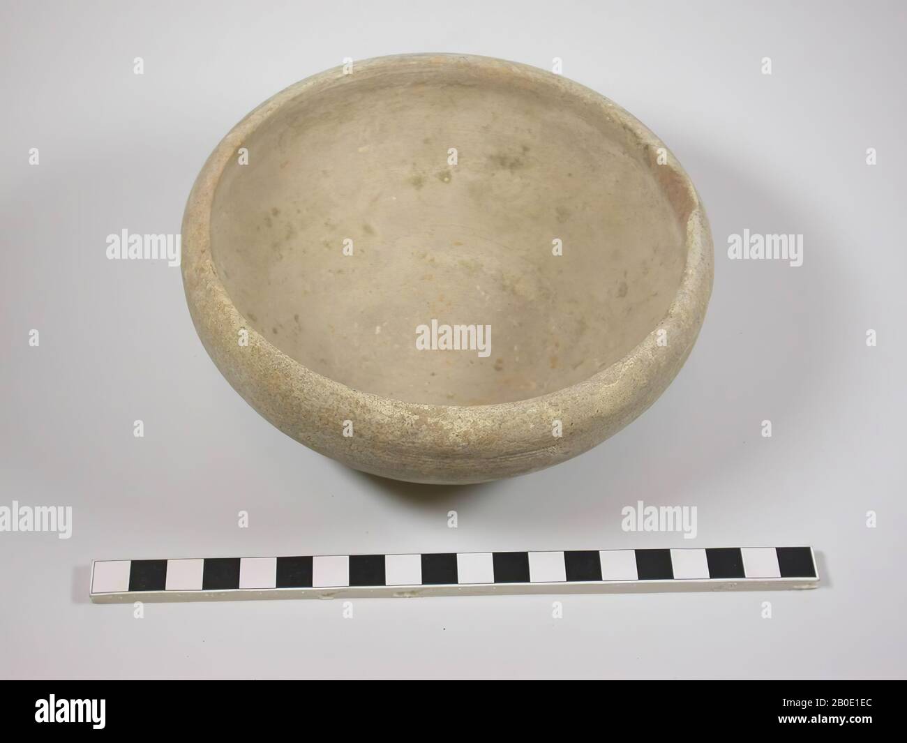 Ancien Proche-Orient, vaisselle, faïence, D max 14,7 cm, H 7 cm, D base 5,5 cm, âge de bronze précoce 2500-2000 avant J.-C., Syrie Banque D'Images