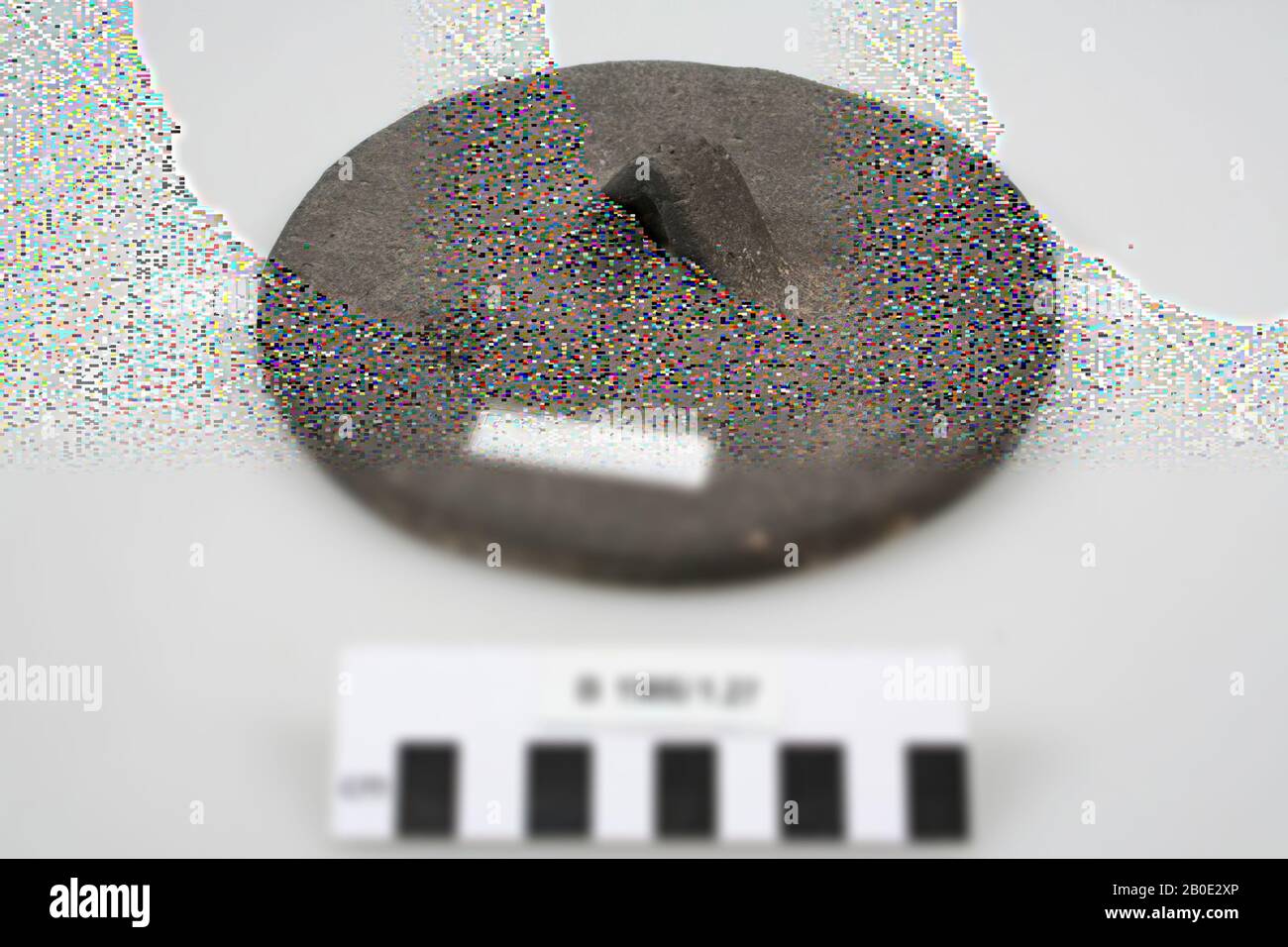 Vaisselle, faïence, H 4,3 cm, D 16,2 cm, Iran Banque D'Images