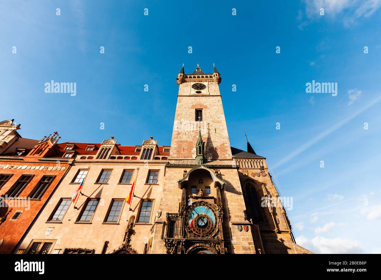 Hôtel de ville avec horloge astronomique Banque D'Images