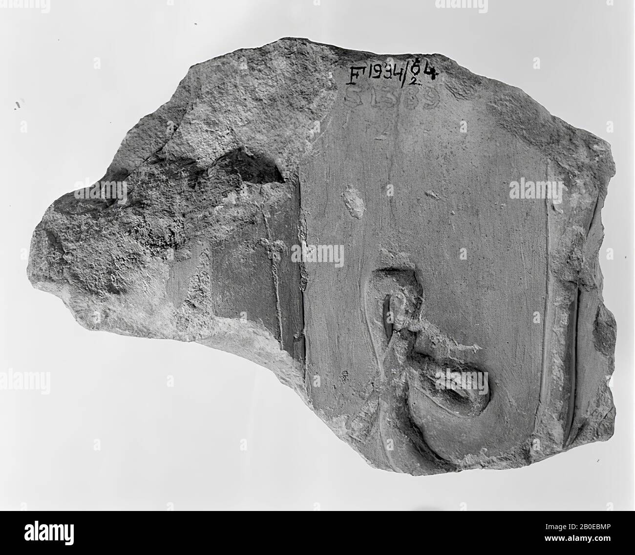 Inscription, relief, calcaire, 12 x 12 x 6 cm, Royaume du milieu, 12ème dynastie, Egypte Banque D'Images