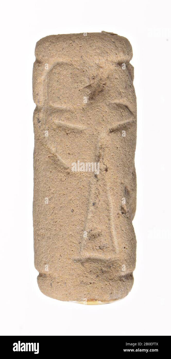 Un cachet de cylindre d'oreille avec archer et animal mythique. C'est une scène de chasse., Seal, poterie, H 2,7 cm, D 1,5 cm, Iran Banque D'Images