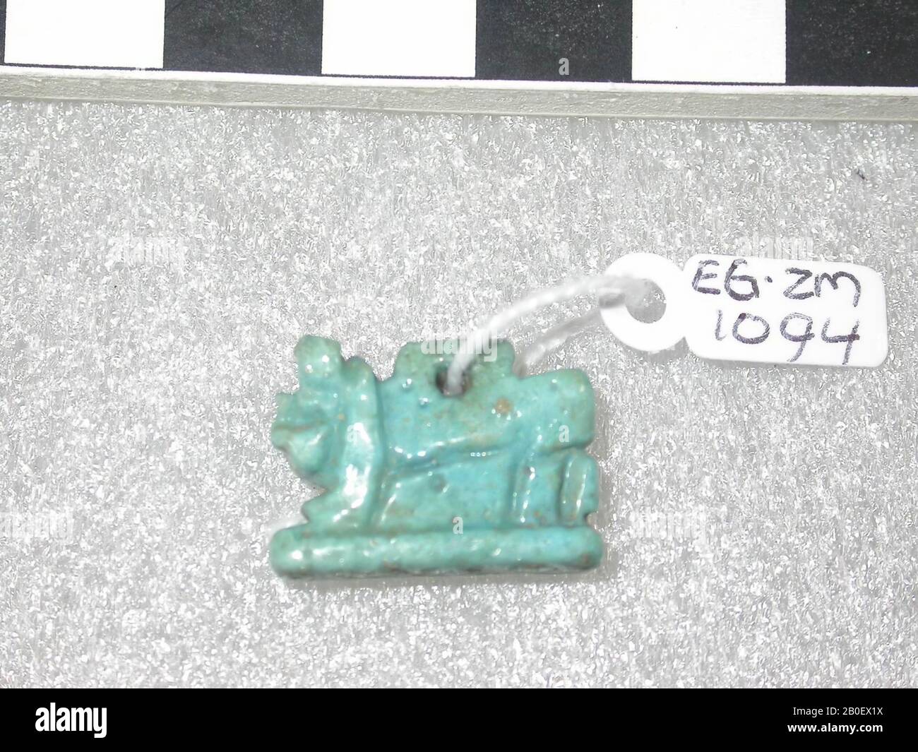 APIS bull, debout, amulet, animal, foi, longueur: 2,1 cm, Egypte Banque D'Images