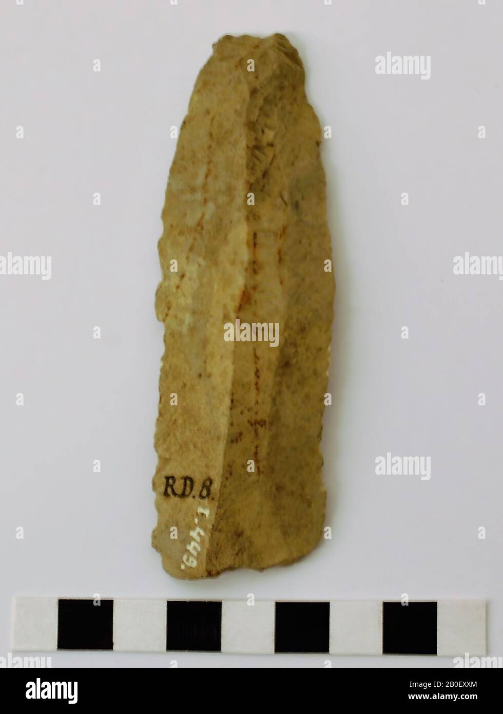 Lame, pierre, silex, L: 9,8, B: 3, D: 1,1, préhistorique, Pays-Bas, Limbourg, Eijsden-Margraten, Rijckholt Banque D'Images