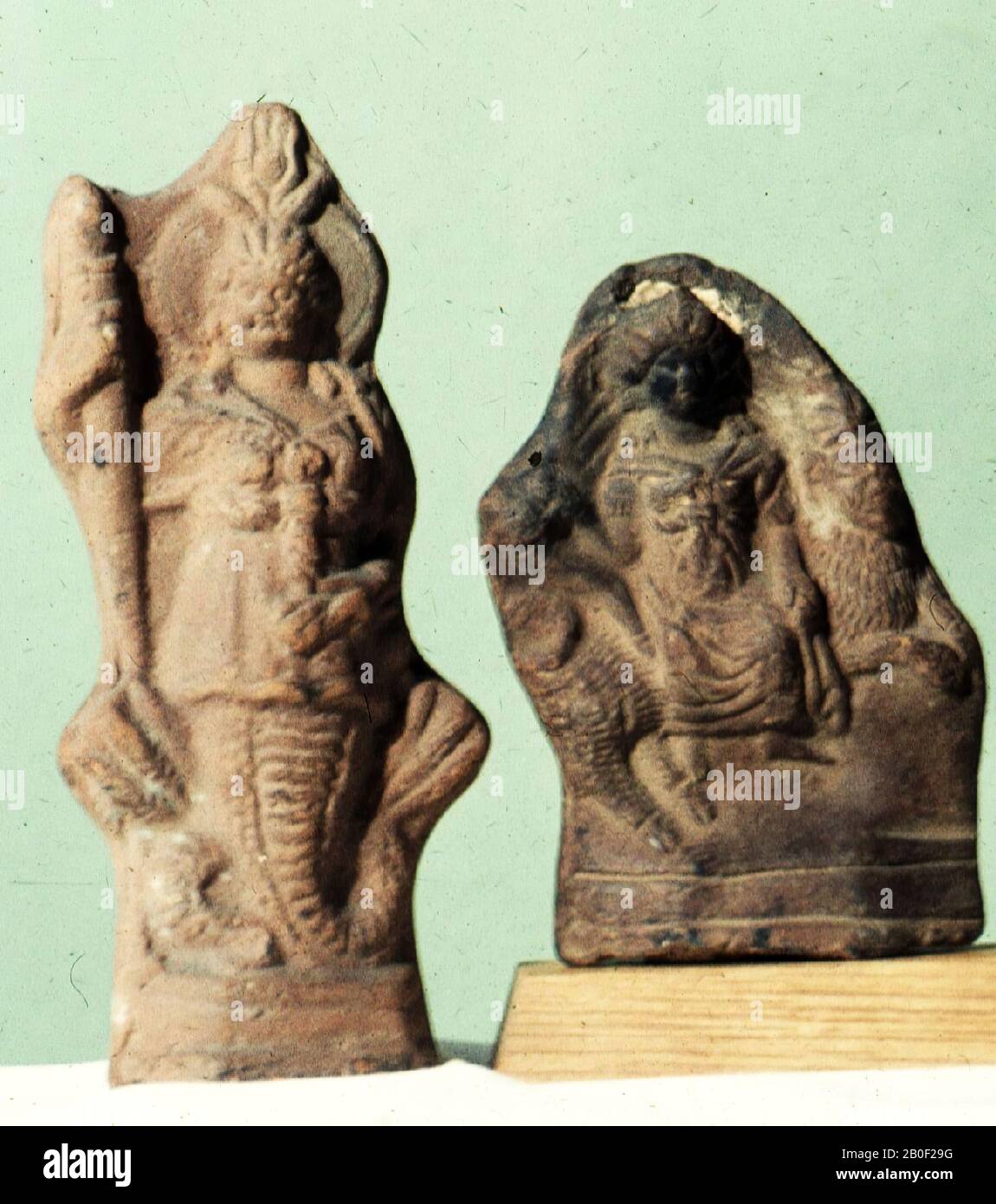 ISIS, Sothis, équitation, chien, statue votive, terre cuite, 11,5 cm, Période gréco-romaine, époque impériale romaine, Egypte Banque D'Images
