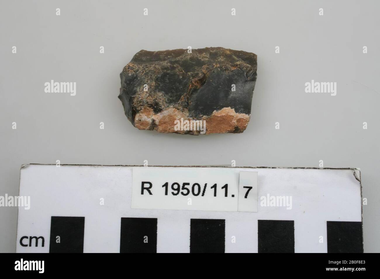 Grattoir de flint, grattoir, pierre, flint, 4,4 x 1 x 0,8 cm, préhistorique, France, inconnu, inconnu, inconnu Banque D'Images