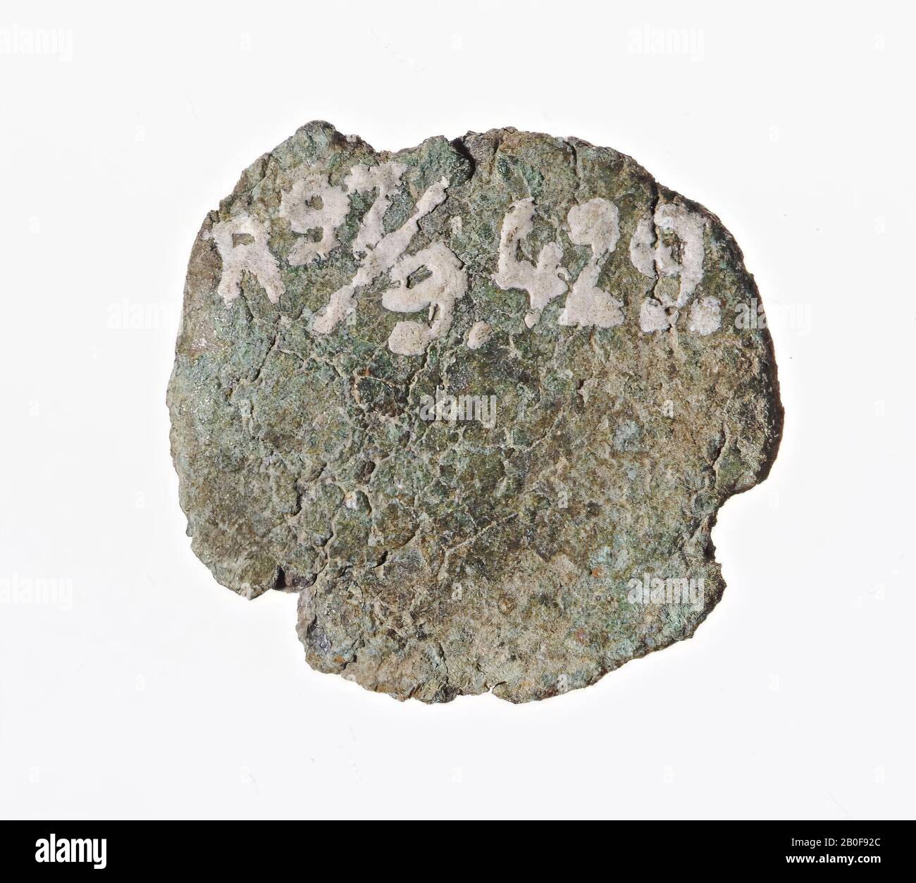 VZ: Et Kz: Non défini, monnaie, aes-IV, fin 4ème siècle, métal, cuivre, diam. 13 mm, poids 0,88 gr, Roman 378-400, France Banque D'Images