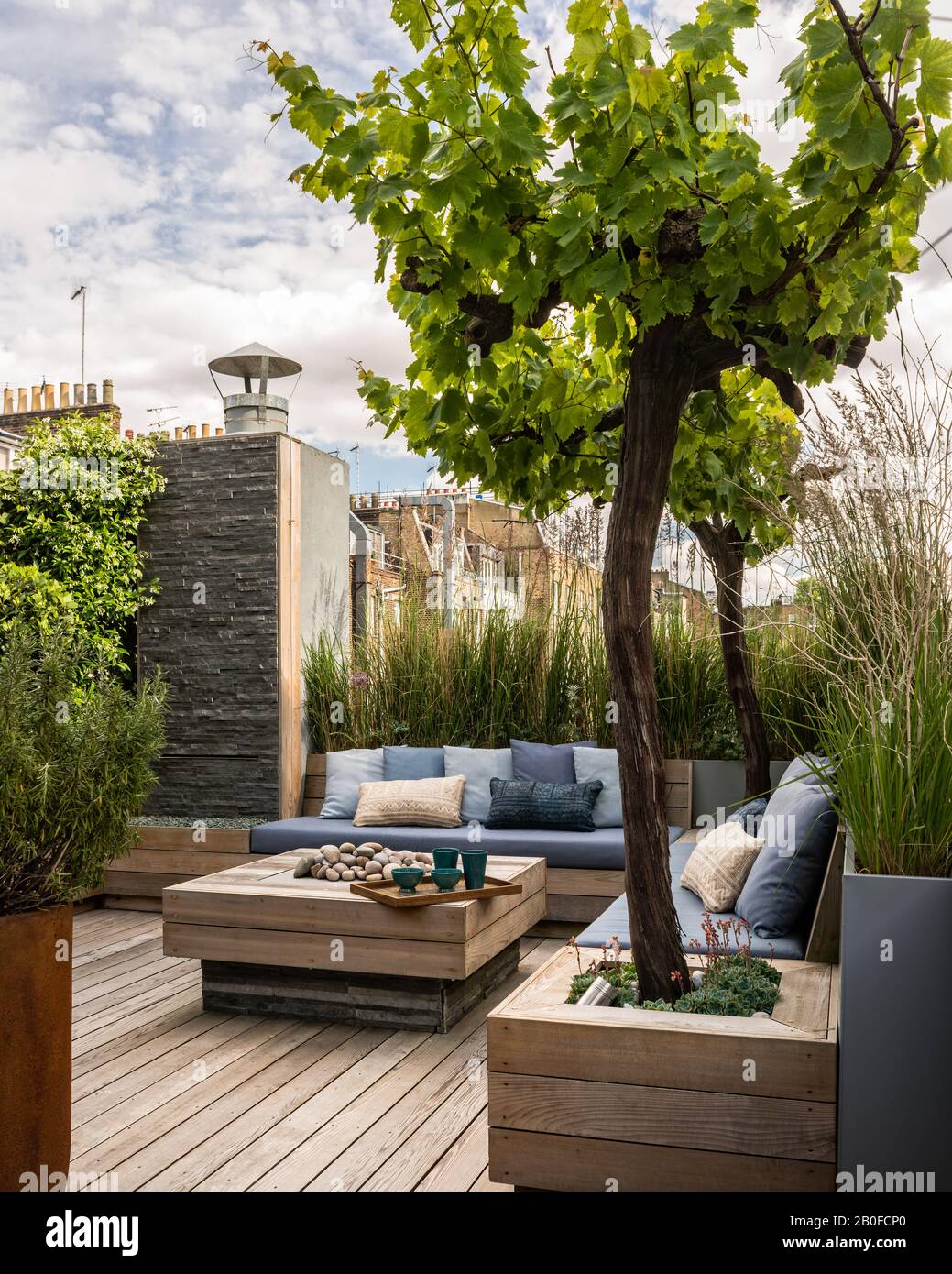 Jardin design par Adolfo Harrison sur la terrasse sur le toit de l'appartement ouest de Londres Banque D'Images