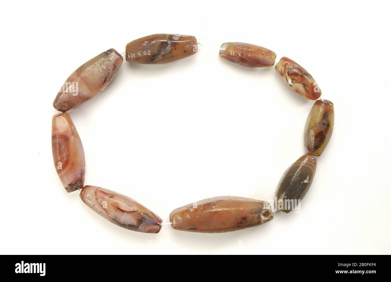 Perles de tige (9 x), multi-côtés, pierre, agate, XVIe-XVIIe siècle 1500-1700, Pays-Bas, Hollande-Nord, Haarlemmermeer, Haarlemmermeer Banque D'Images