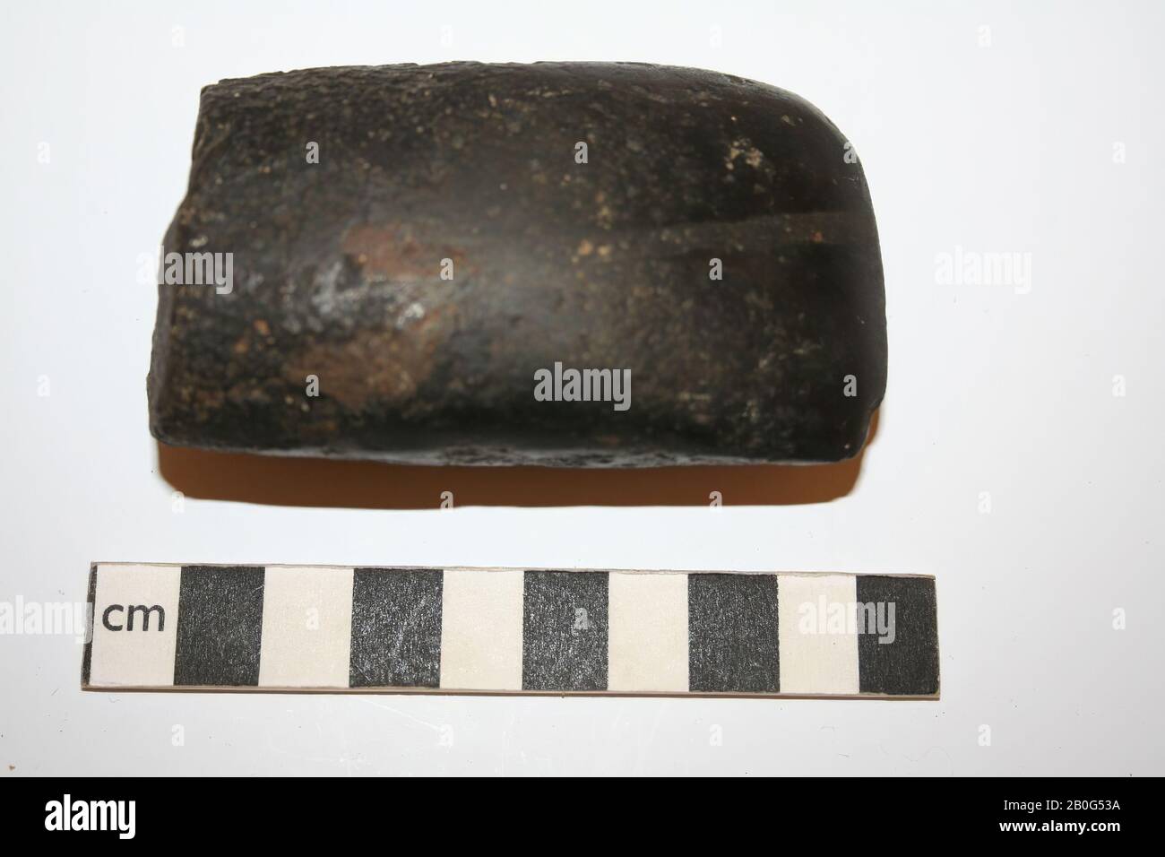 hache de pierre de touche, le sommet endommagé, hache, pierre, longueur: 8.2 cm, préhistorique -4000 Banque D'Images