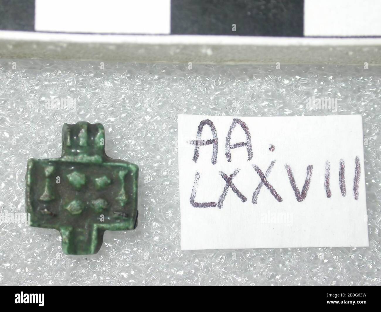 table, sacrifice, amulette, objet, foi, 1 cm (3 Banque D'Images