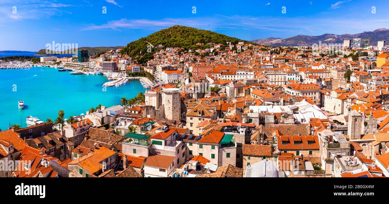 Belle ville de Split, vue panoramique, Dalmatie, Croatie. Banque D'Images
